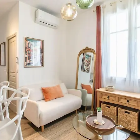 L46 2p Port, 2min Du Cap Et 5 Du Port/ Clim & Wifi Nice