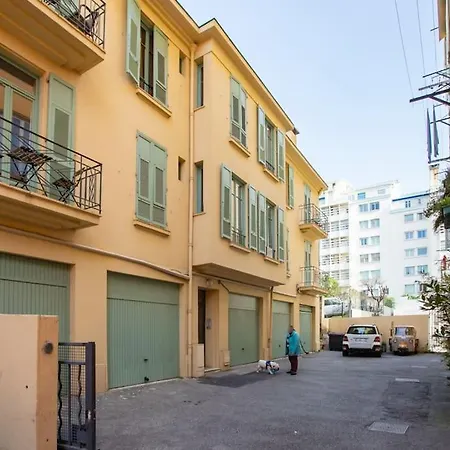 Apartamento L46 2p Port, 2min Du Cap Et 5 Du Port/ Clim & Wifi