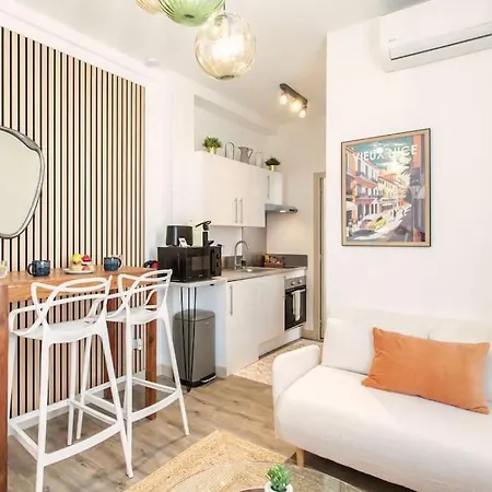 L46 2p Port, 2min Du Cap Et 5 Du Port/ Clim & Wifi